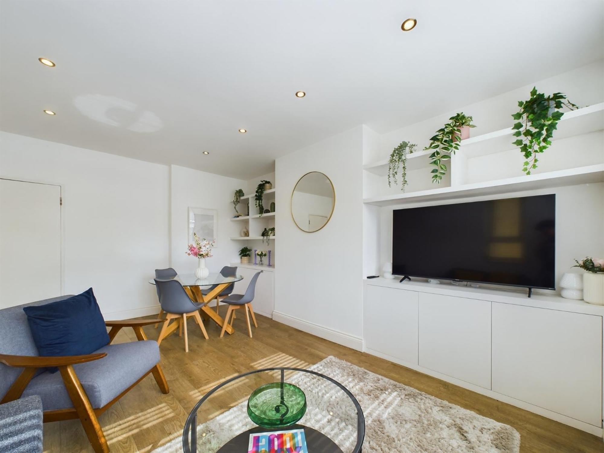 The Earl's Court Hideaway - Warm 3bdr House Appartamento *