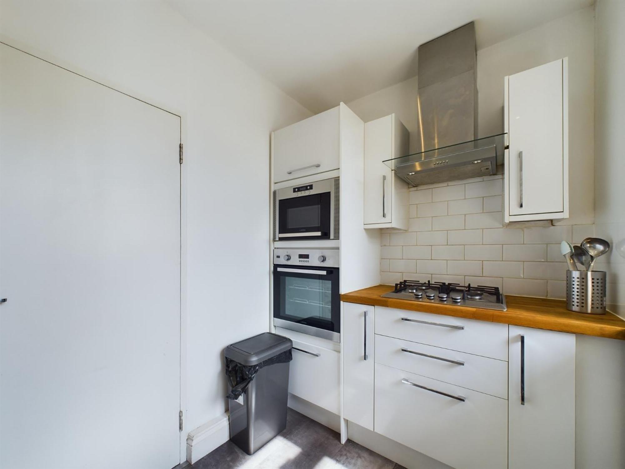 The Earl's Court Hideaway - Warm 3bdr House * Londra