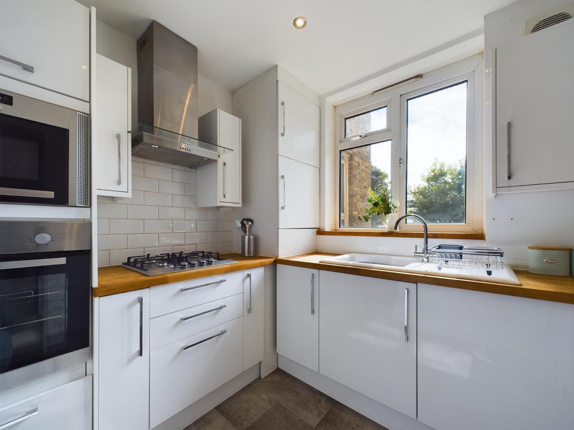 The Earl's Court Hideaway - Warm 3bdr House Appartamento