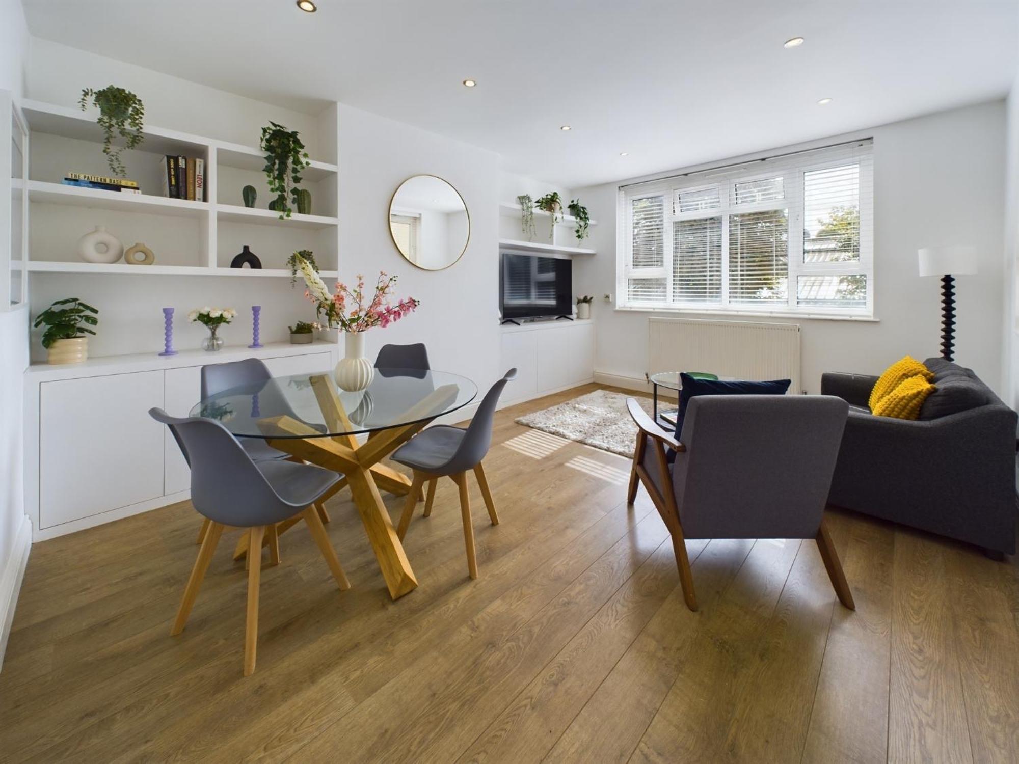 The Earl's Court Hideaway - Warm 3bdr House Appartamento *